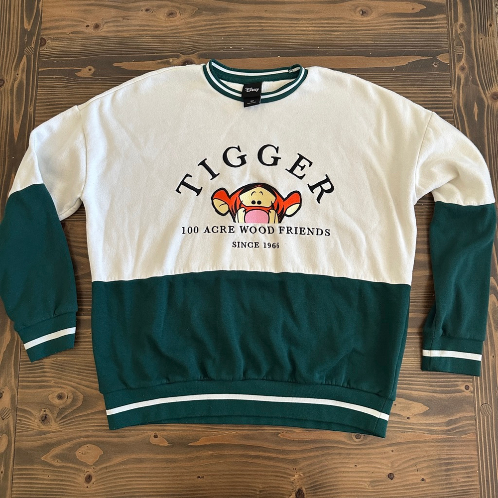 Disney Tigger Colorblock Sweatshirt Small White Green 100 Acre Wood
